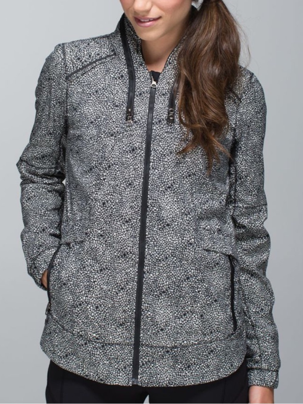 Lululemon spring forward jacket plush petal black ghost size 6